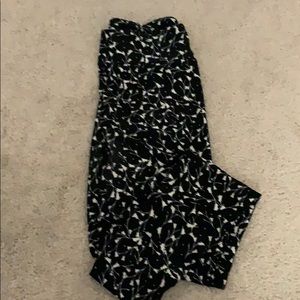 Lularoe black & white one size leggings